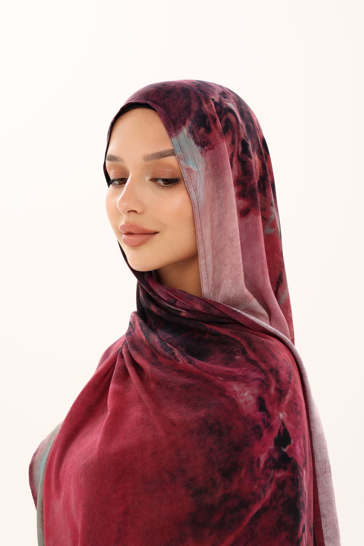 PRINTED MODAL HIJAB - CRIMSON TIDE