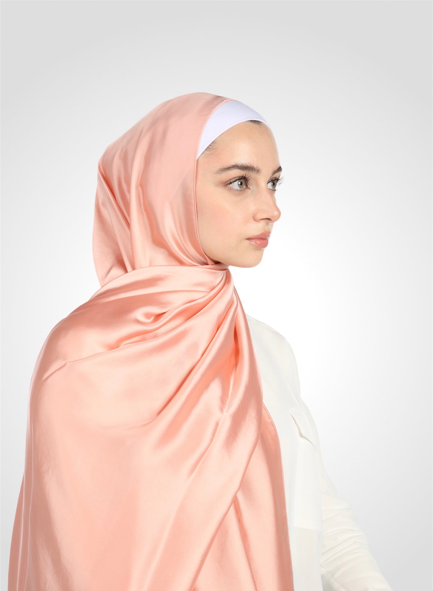 PREMIUM SATIN HIJAB - CREAMY PEACH