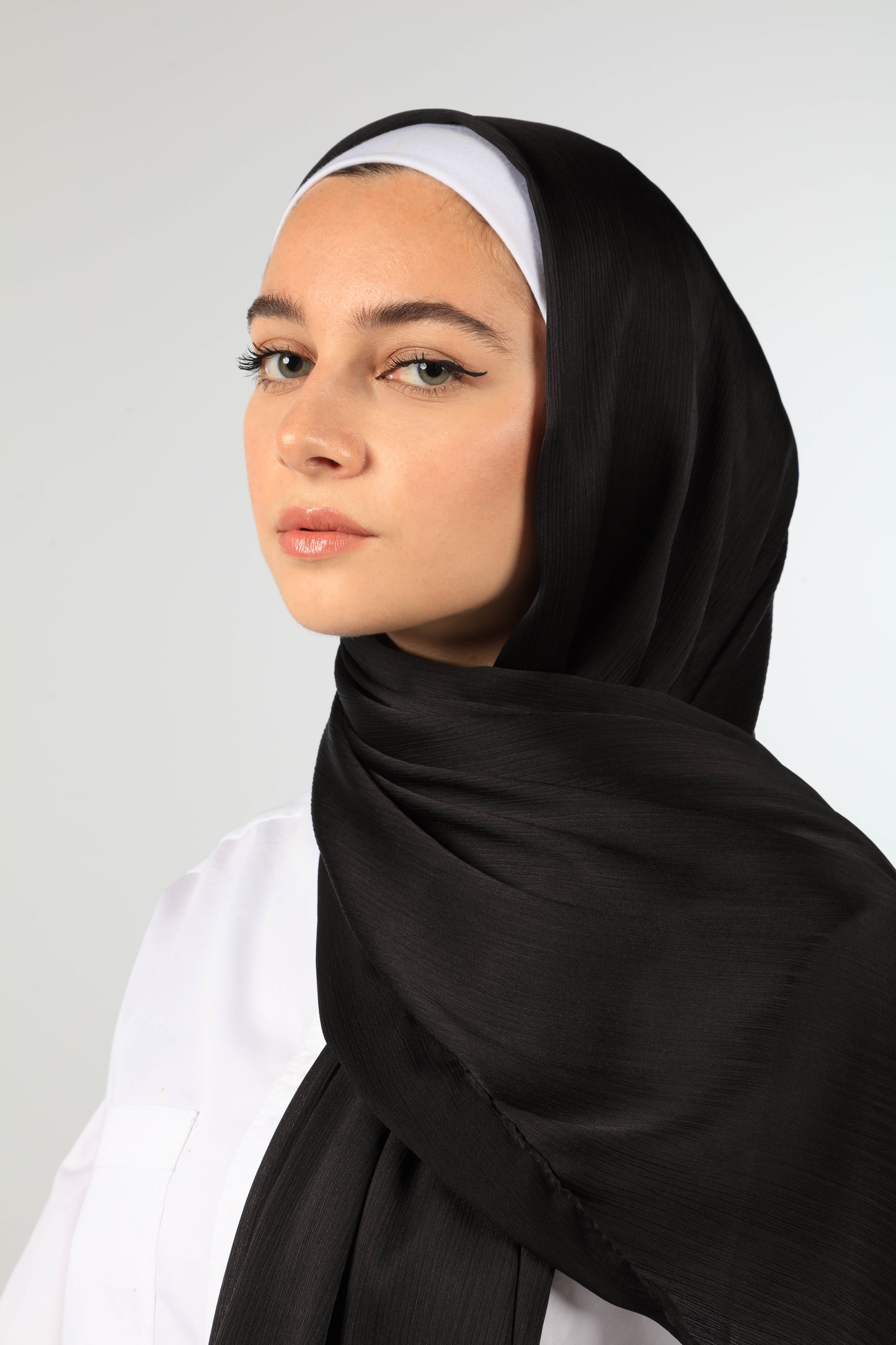 PREMIUM CRINKLED SILK SATIN HIJAB - BLACK