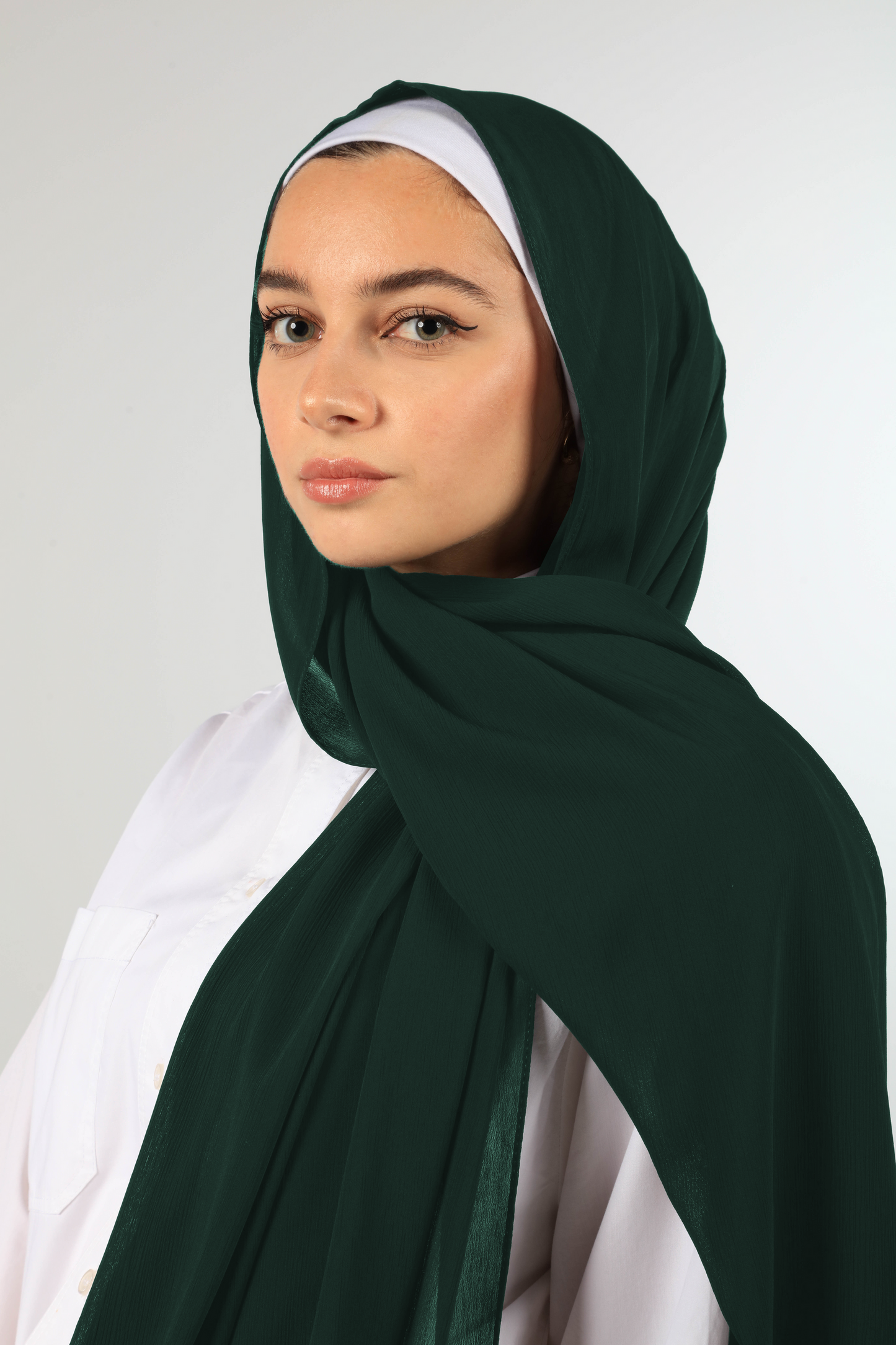 CRINKLE CHIFFON HIJAB - EMERALD GREEN
