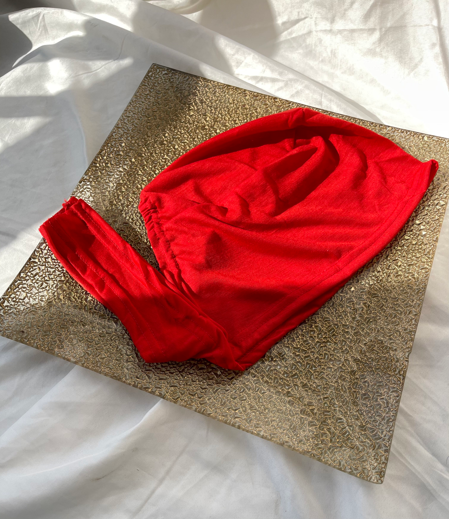 TIE BACK UNDERCAP - RED