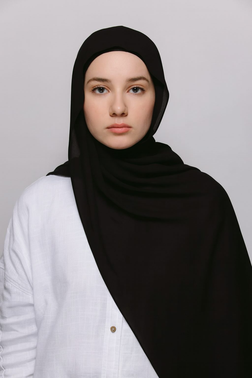 FLOWY INSTANT CHIFFON HIJAB - BLACK